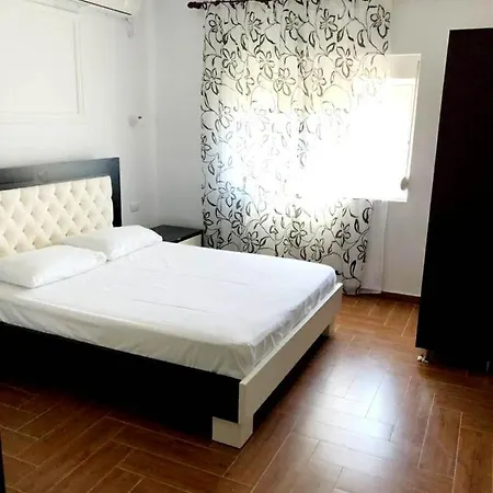 Vila Flori * Sarandë